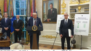 TWH108-President Trump Signs an Executive Order regarding Apple investments in America, Aug. 6, 2025
