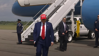 TWH65-President Trump Gaggles with Press at Morristown Municipal Airport, June 20, 2025